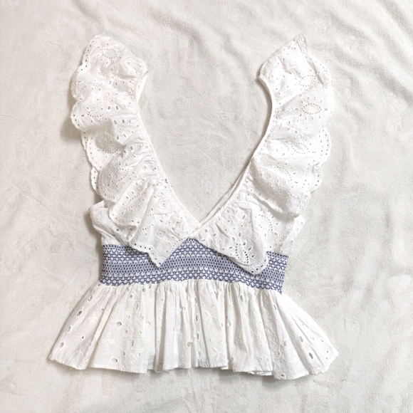 Cute frilly Zara top - Picture 2 of 4